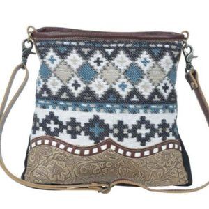 KINGLY SHOULDER BAG